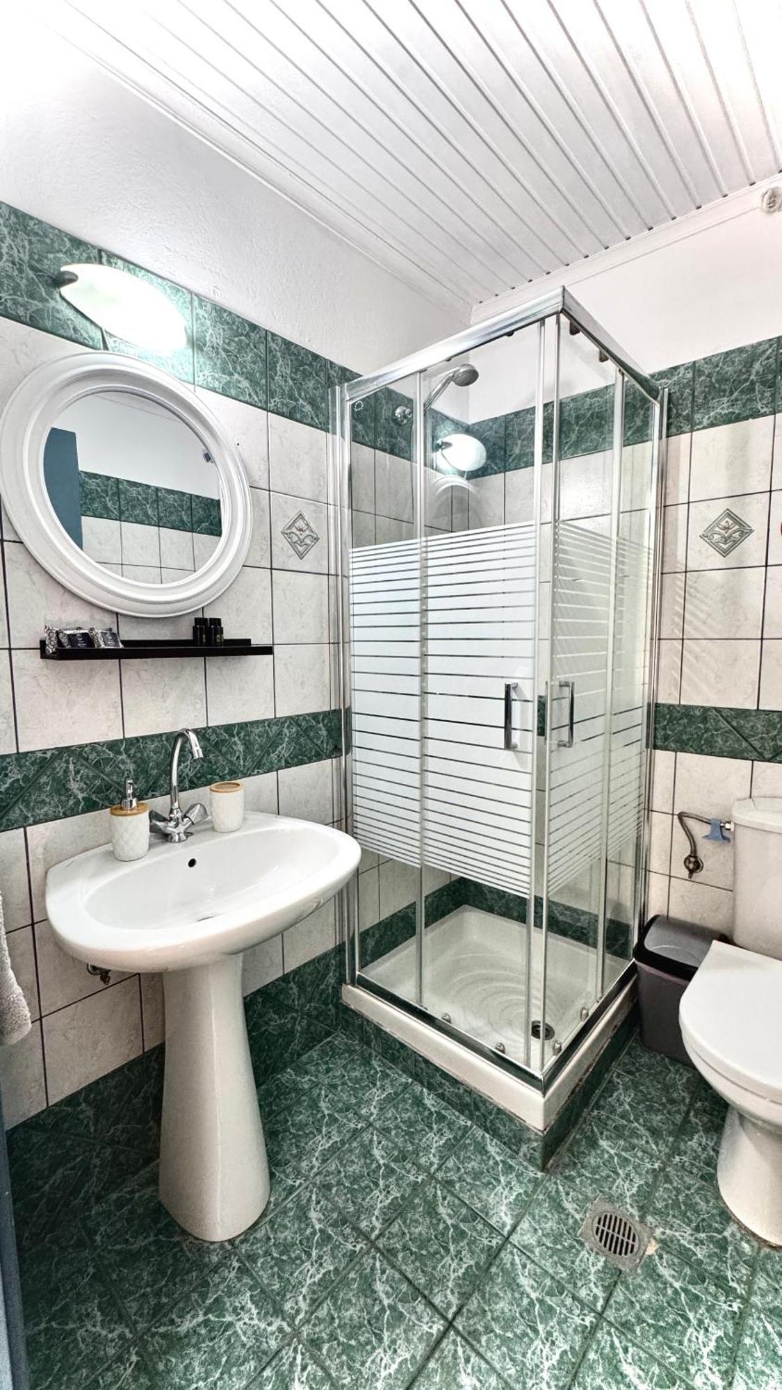Melintas Cozy Apartments 2 Plomari Екстер'єр фото